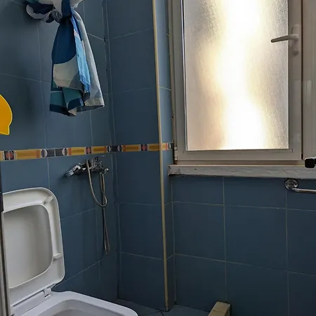 Appartement Vintage In Center Tirana